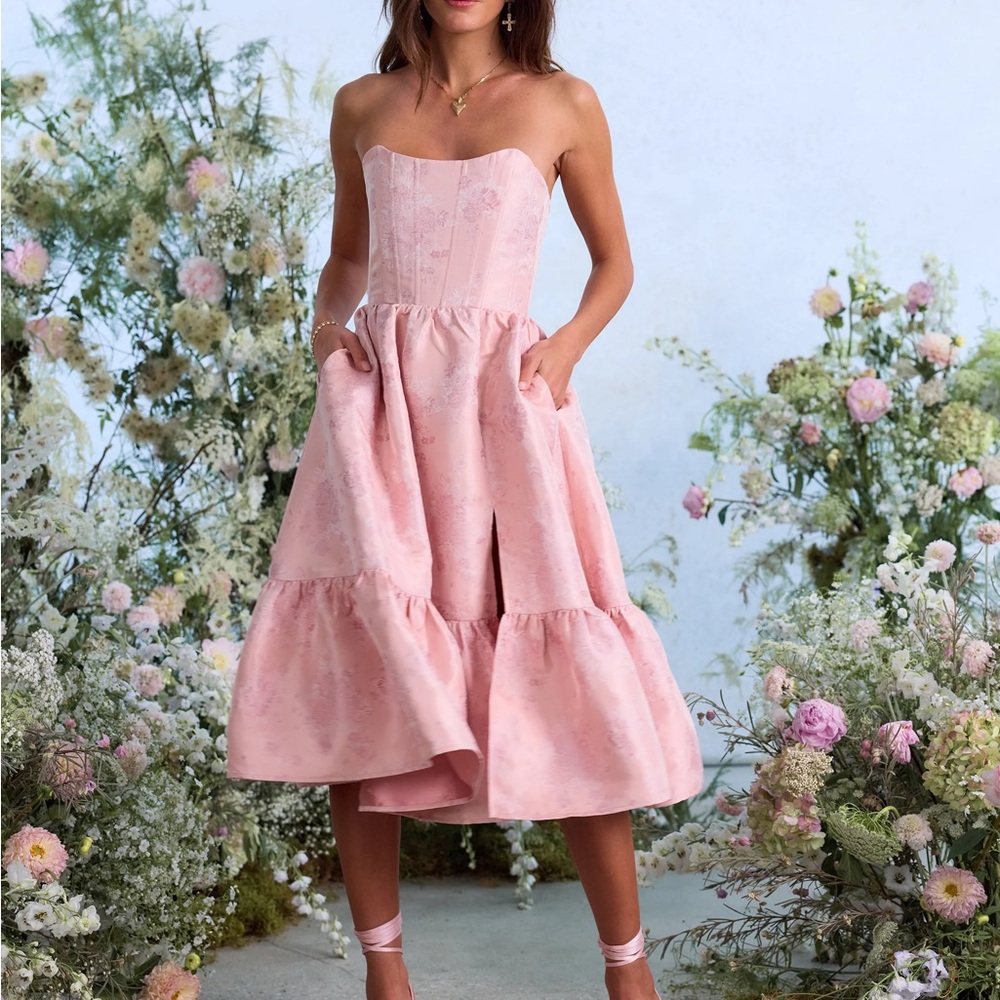V. Chapman Pink Strapless Tiered Midi Dress